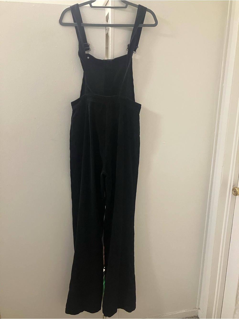 Reformation Womens Cassidy Black Corduroy Overalls Size 4 New Without Tags. - Picture 6 of 6